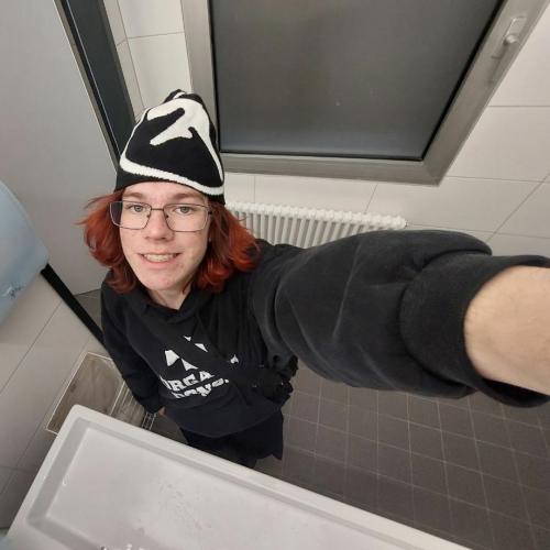 Артист 5Mewmet