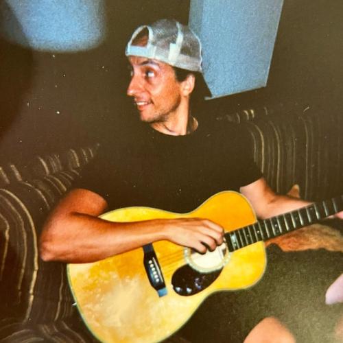 Артист Adam Wendler