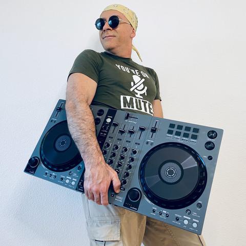 Артист Alé Kumá