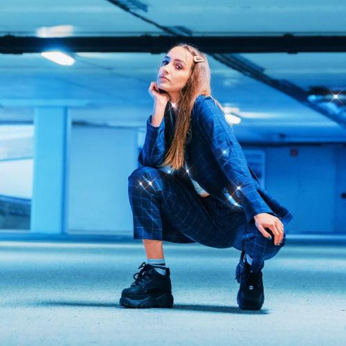 Артист Ameline