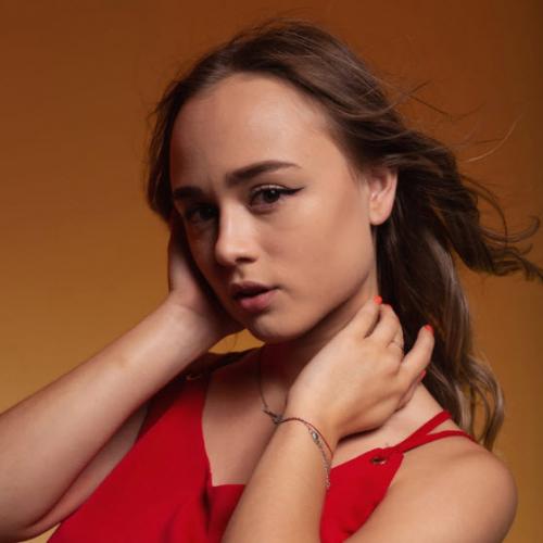 Артист Анастасия Сотникова