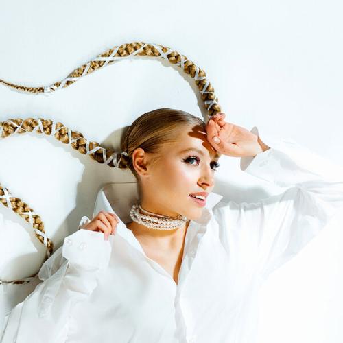 Анна Якубук