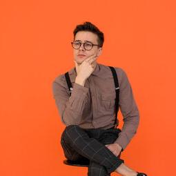 Артист Апология