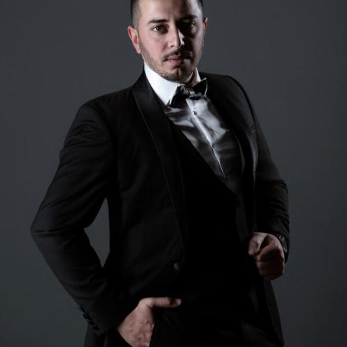 Артист Ariel Abramov