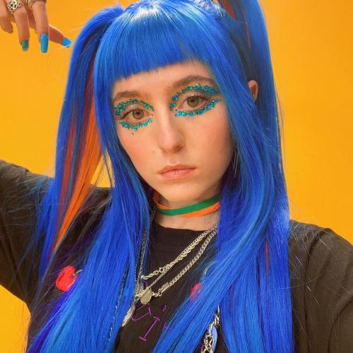 Артист Ashnikko