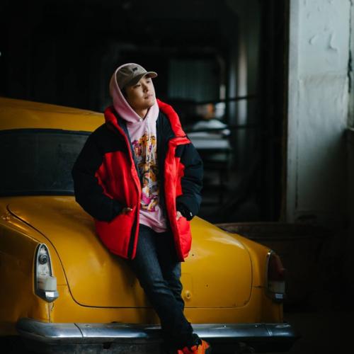 Артист Assetyans