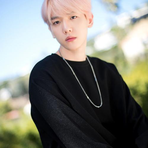 Артист Baekhyun