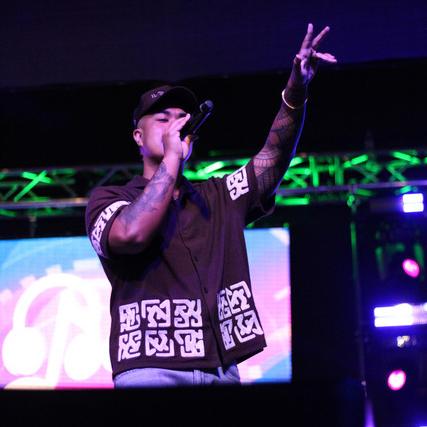 Артист David Anthony