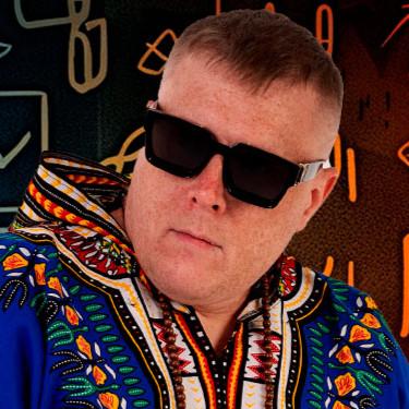 Артист Dima Isay