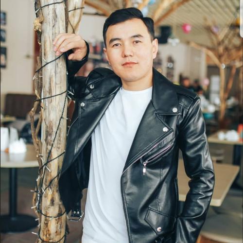 Еділ Майзақов