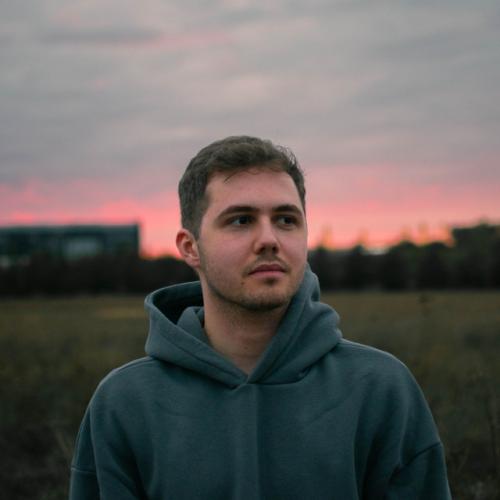 Артист Ellister