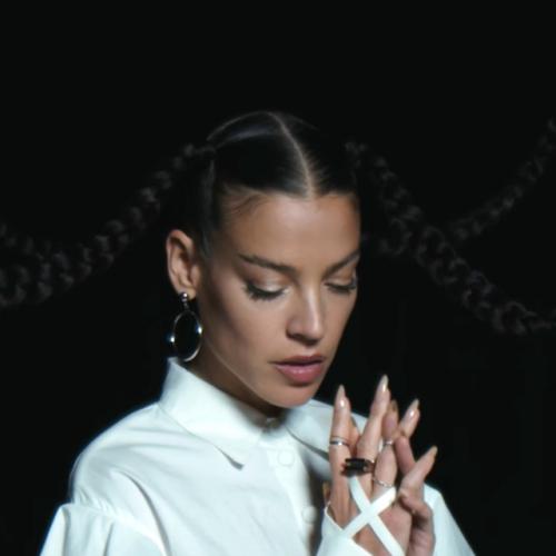 Артист Eva Shaw