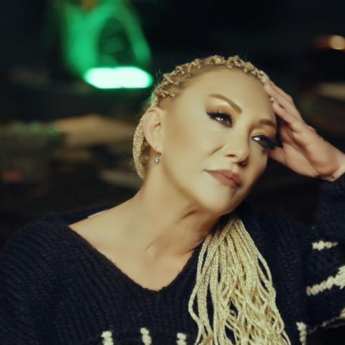 Артист Güllü