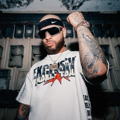 KEVVO and Arcangel and Becky G