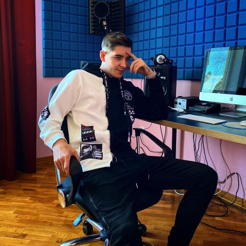 Артист Кондратьев