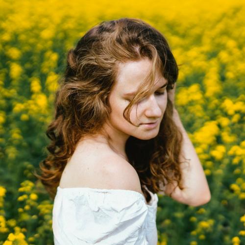 Лена Август