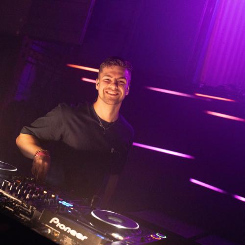 Артист Michael Ford