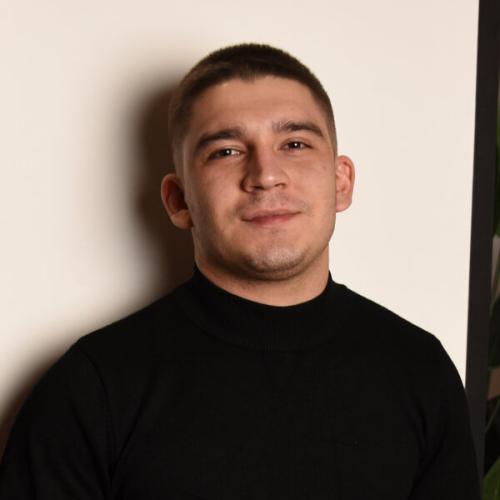 Артист Михаил Черняев