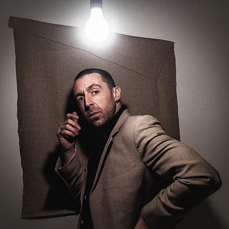 Артист Miles Kane