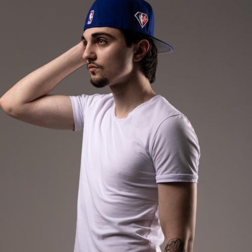 Артист Минин