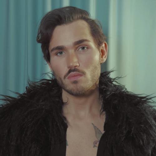 Артист Moss Kena