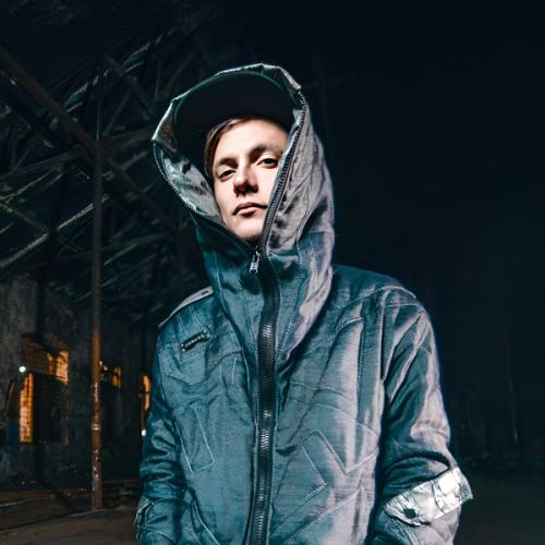 НЕСЛУШАЙЭТО