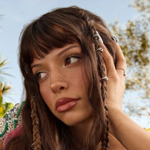 Артист Nina Chuba