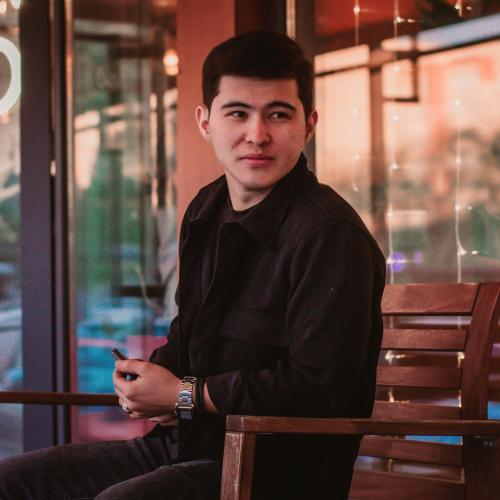 Артист Nurladdins