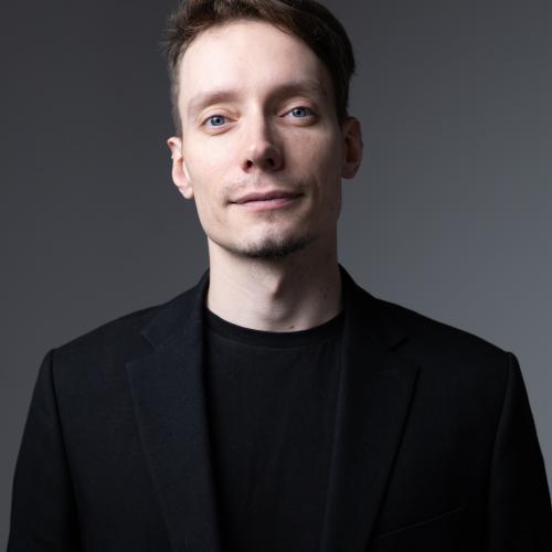 Артист Oleg Lionoff