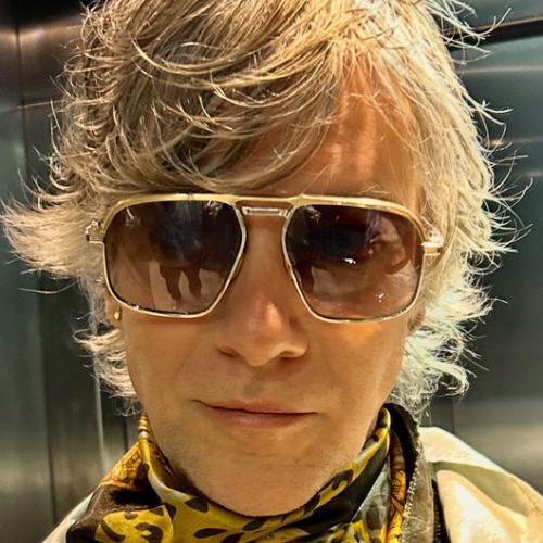 Артист Romuald