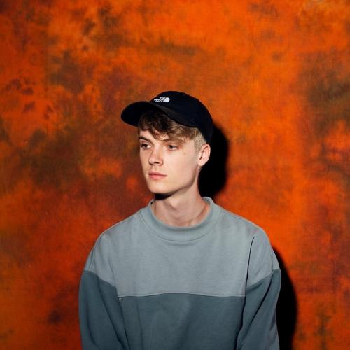 Артист Sebastian Kamae