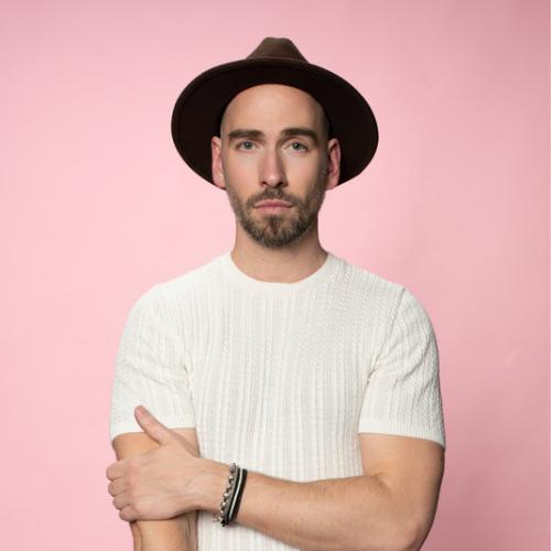 Артист Сергей Эфрон