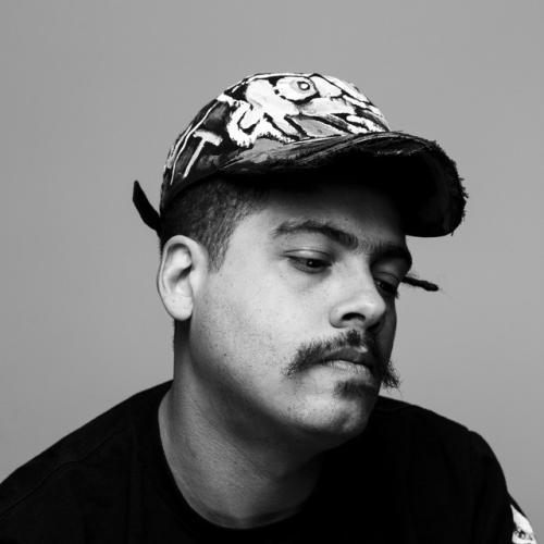 Артист Seth Troxler