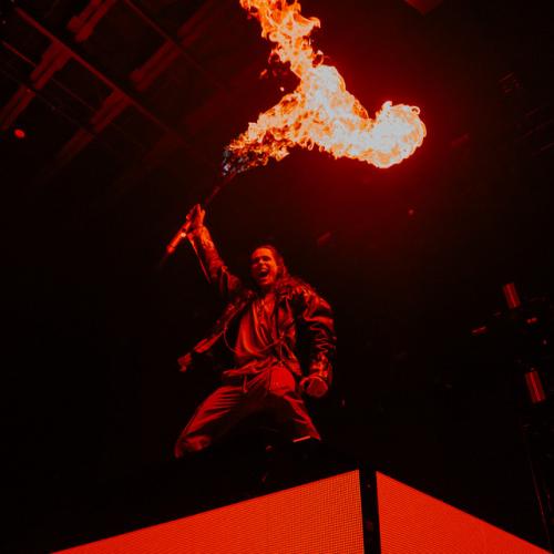 Артист Sullivan King