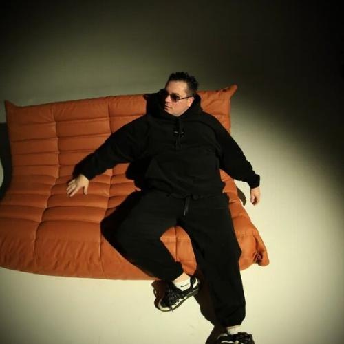 Артист Свойский