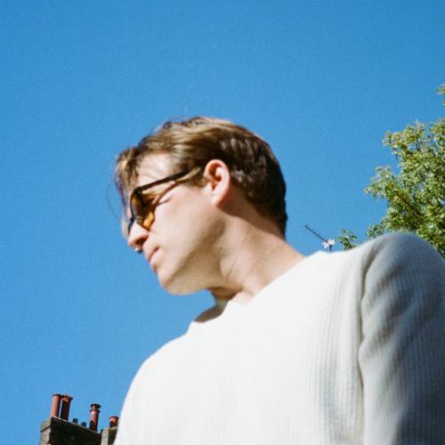 Артист Tourist