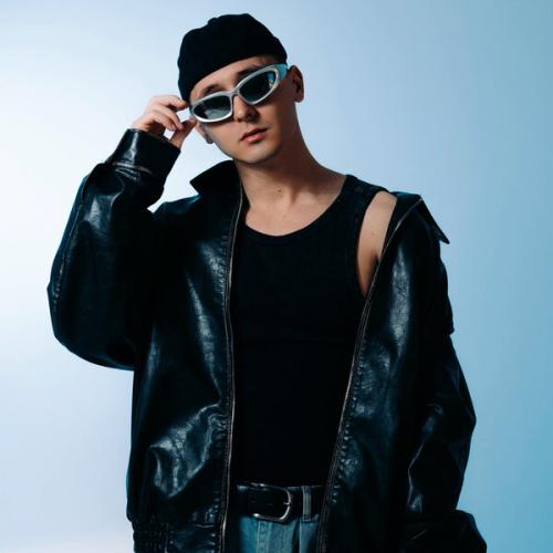 Артист yaskraviy