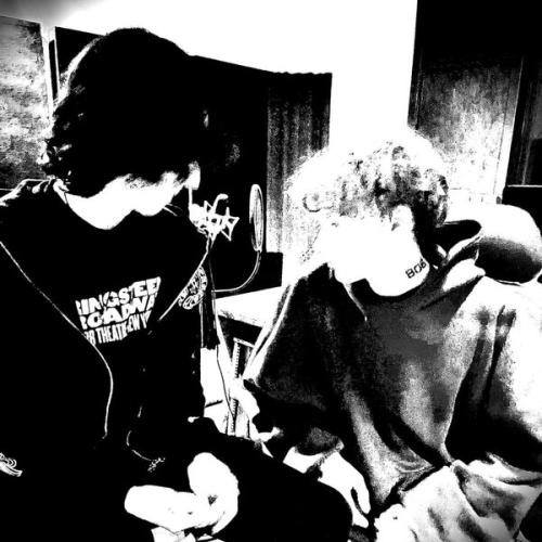 Артист yung dexn