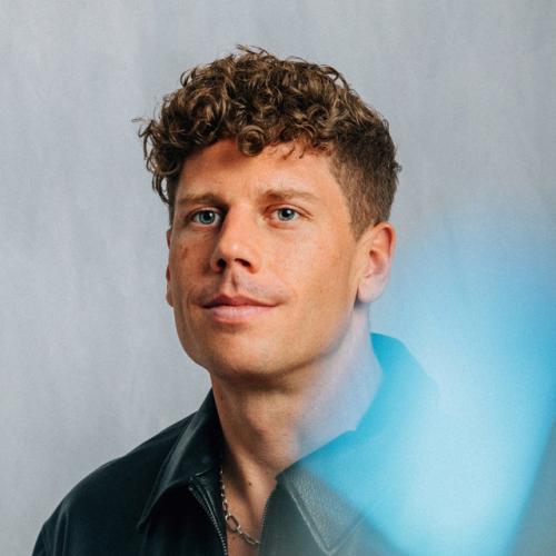 Артист Zoom.Like