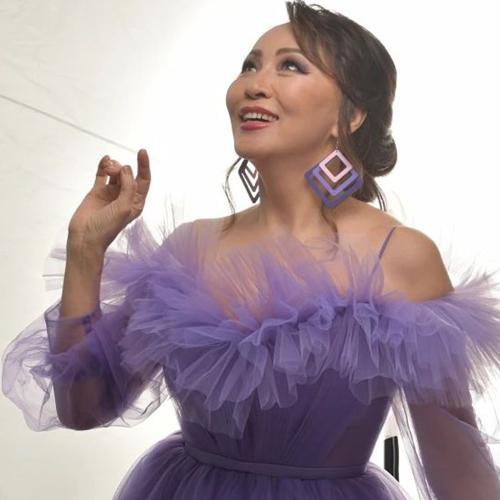 Айгүл Иманбаева - Ақ гүлдер